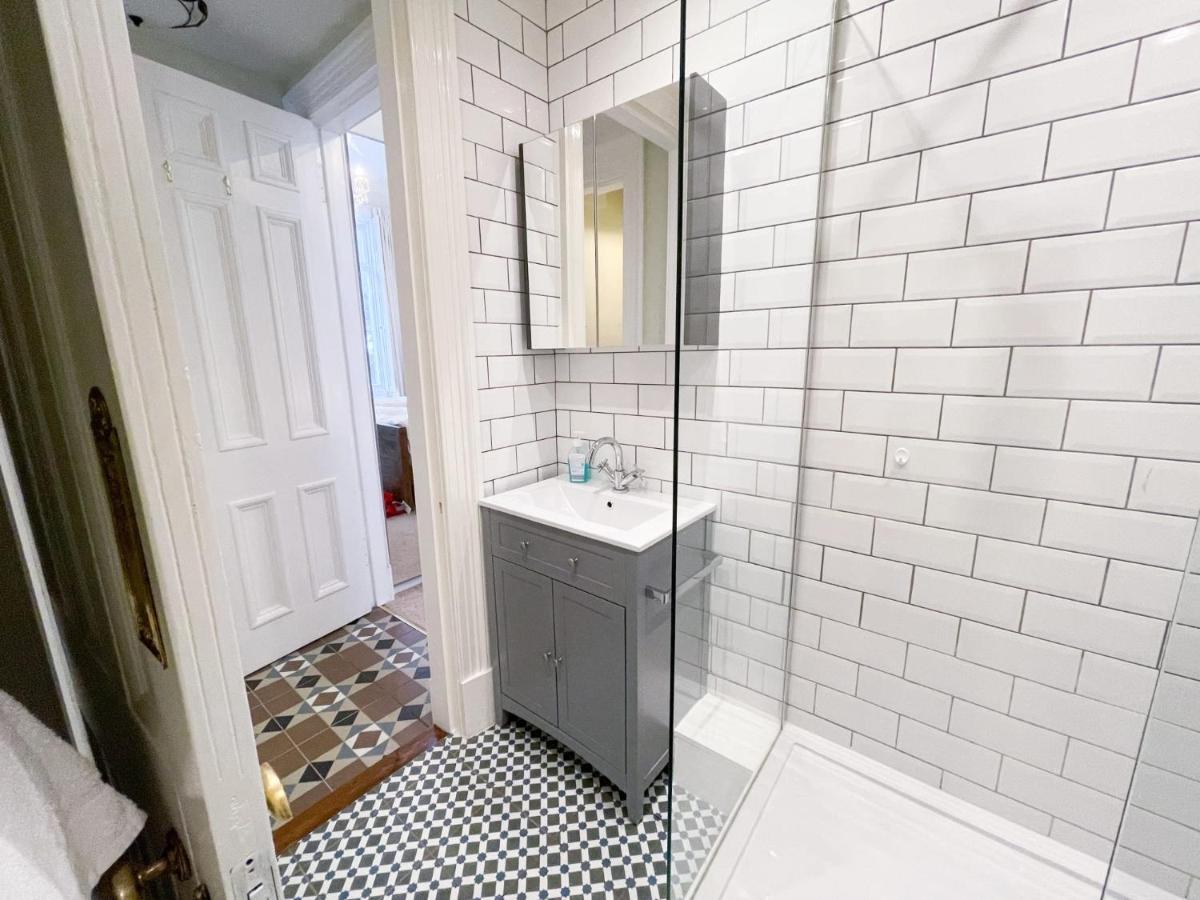 1 Bed Character Filled Glasgow Apartment Kültér fotó